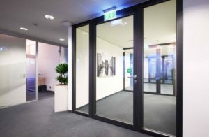 Противопожарная перегородка с двойным стеклом / серия FRM5388